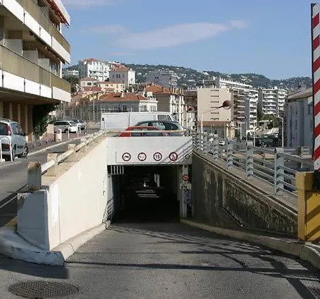 2 Pieces - Croisette Et Plages A 10 Mn A Pieds * קאן